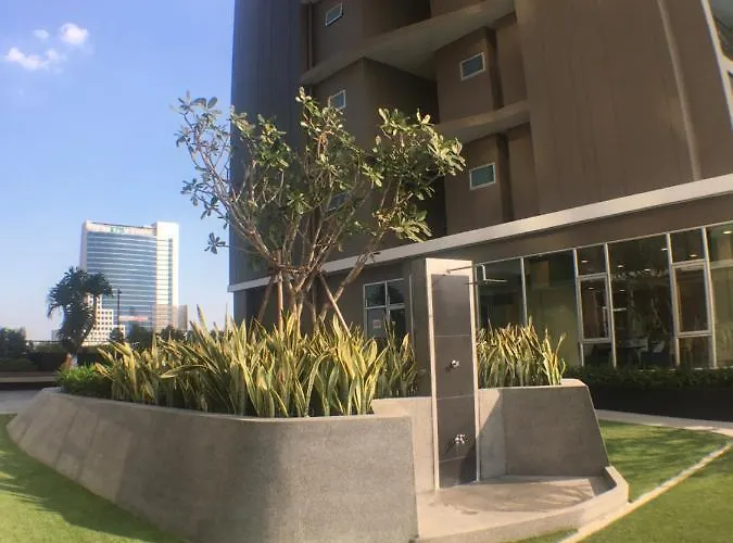 Supalai Rama9 Monthly Aparthotel Bangkok